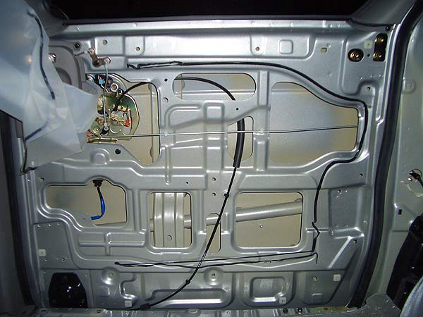 ������������ ������ Kia Carnival, �������������